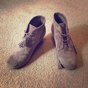 Dr. Scholl’s Be Energized Brown Booties